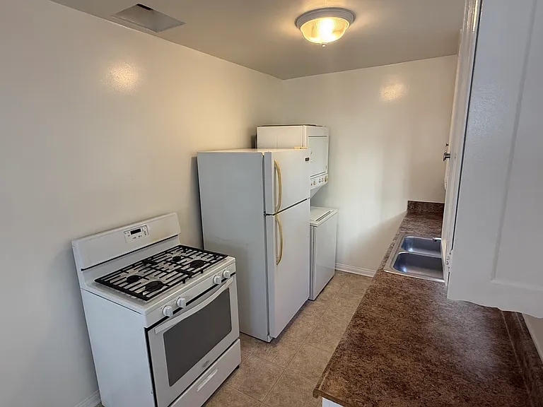 1951 N Wilcox Ave #1 — Photo 5