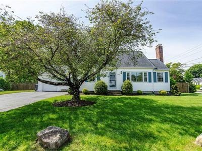 170 Pilgrim Pkwy, Warwick, RI, 02888