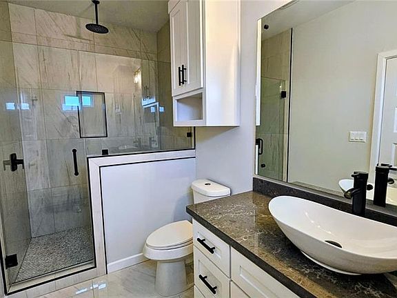 2nd image of 2707 Stablewood Ln