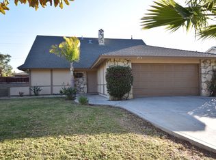236 Coronado Dr, Corona, CA 92879