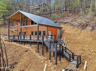 2743 Overholt Trl, Sevierville, TN 37876