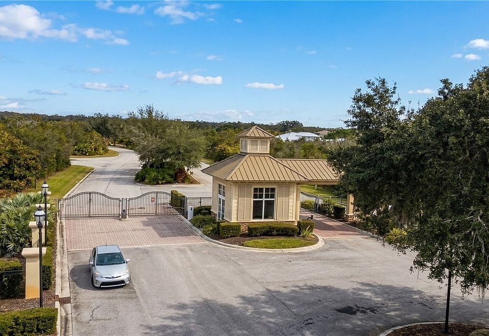 1st image of 22820 Yellow Button Ln