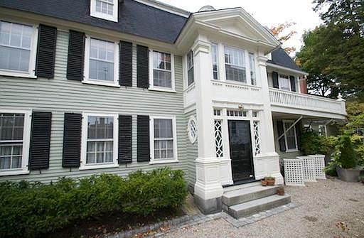 2nd image of 362 Essex St