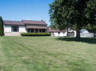 2422 Herman Rd, Manitowoc, WI 54220