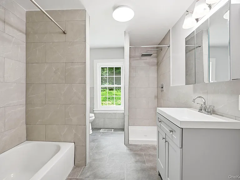 472 Bullet Hole Rd — Photo 11