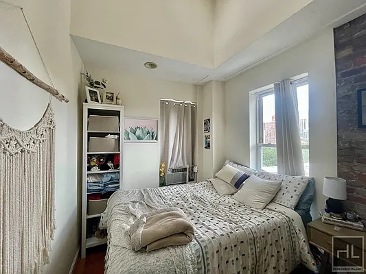 Rented by Highline Residential | media 73