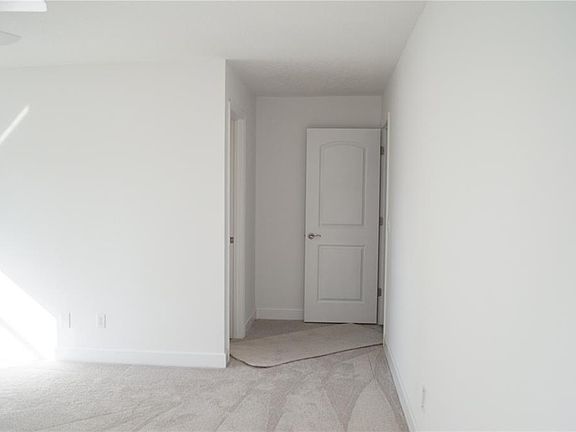 4th image of 168 N Cory Dr