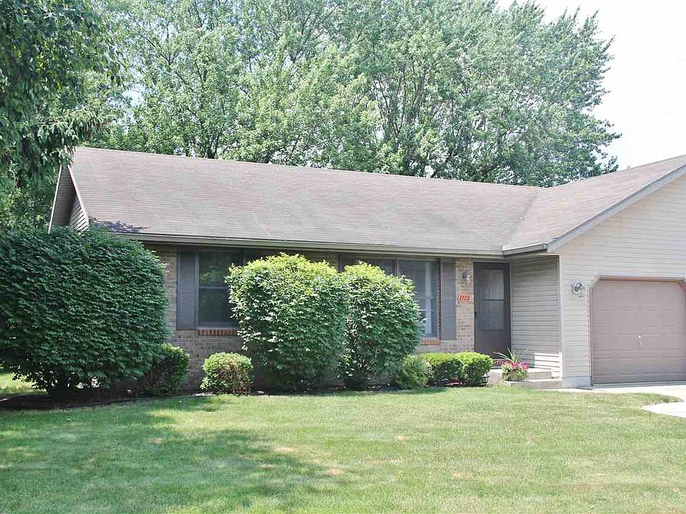 1st image of 1713 College Manor Dr