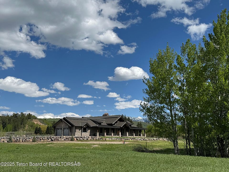 1st image of 694 Salt River Ranch Ln