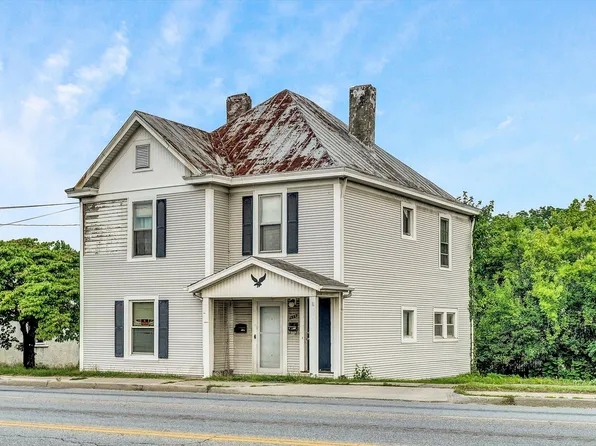 110 E Washington Ave #Duplex, Vinton, VA 24179