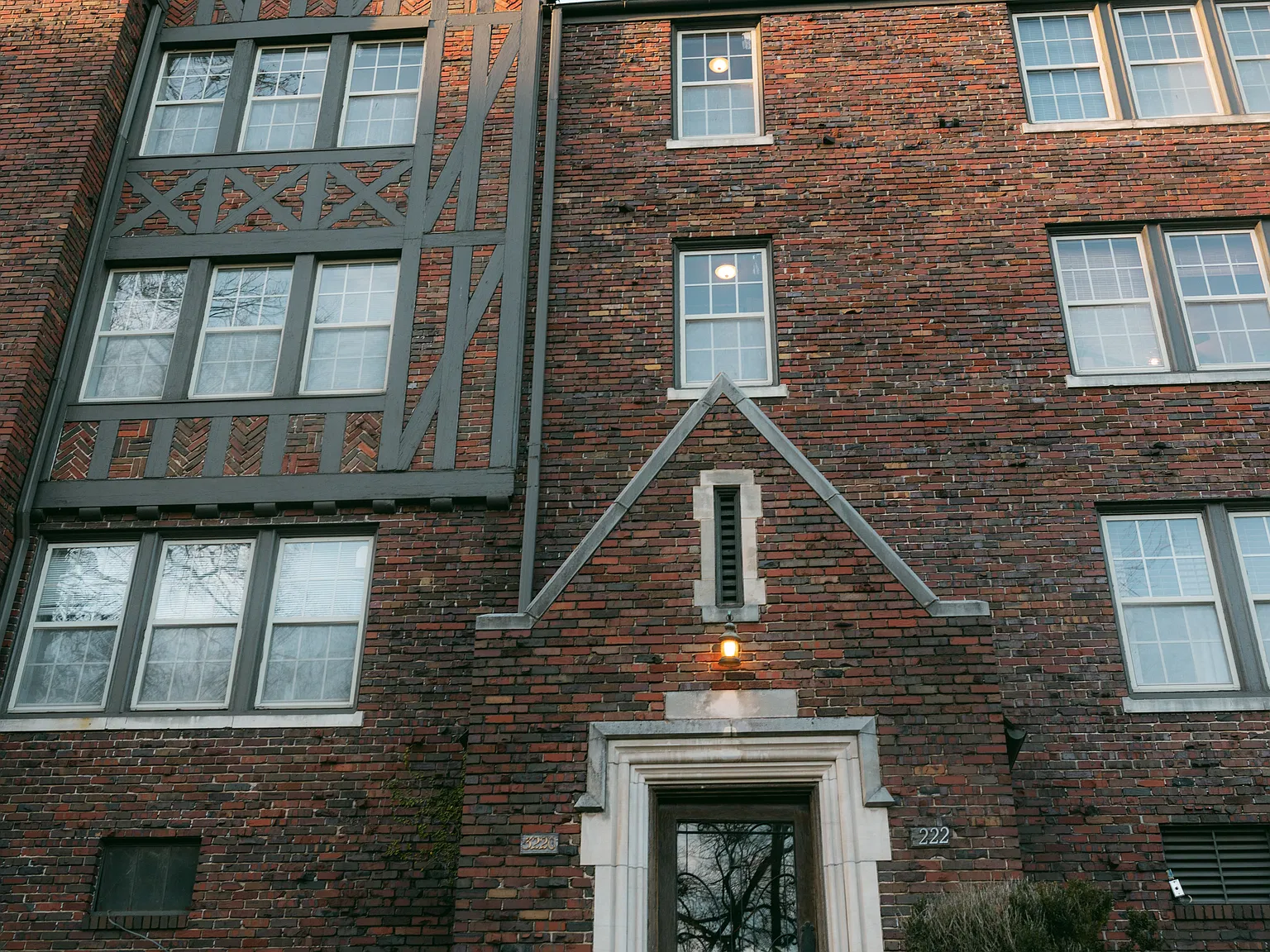 2 bed, 1356 sqft, $1,675 — Photo 3