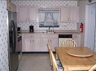 16 Picton St, Clark, NJ 07066