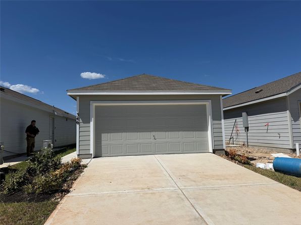 346 Lucia Way