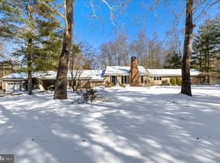 165 Heather Ln, Princeton, NJ 08540