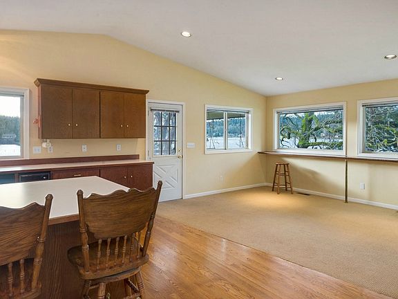 5th image of 15602 67th Avenue Ct NW