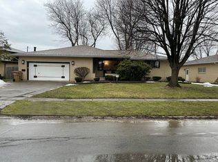 24 Constance Ln, Cheektowaga, NY 14227