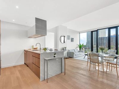21-30 44th Dr #3H, Long Island City, NY, 11101