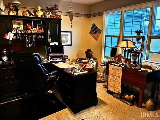 702 Bellingham Dr, Huntington, IN 46750 | Zillow
