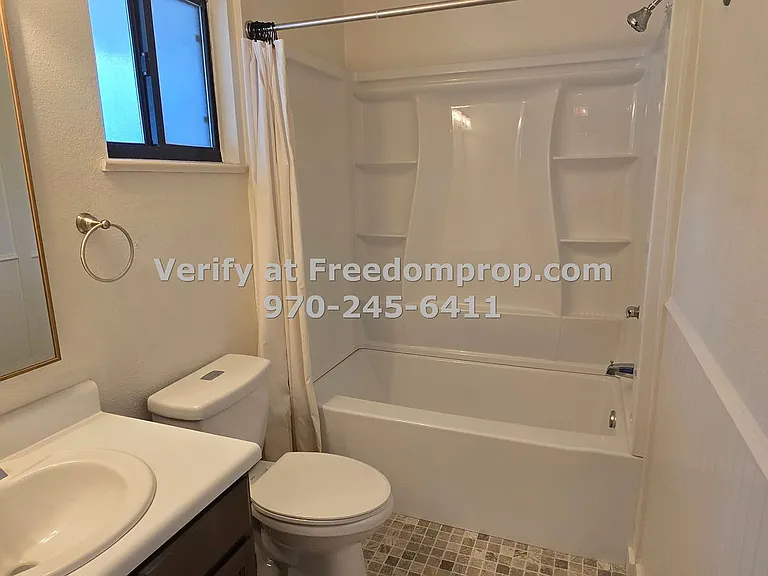 175 Applewood Dr — Photo 11
