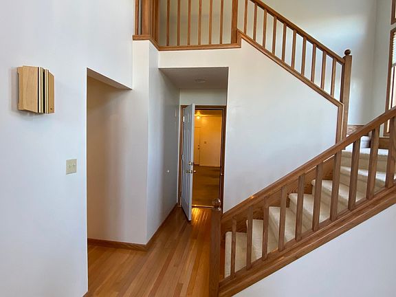 3rd image of 3003 Glenmark Ct