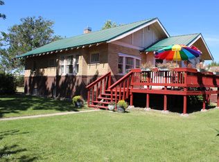 424 Broadway Ave, Geraldine, MT 59446