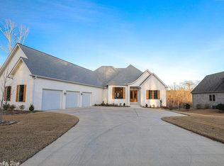 7038 Westshore Ave, Benton, AR 72019