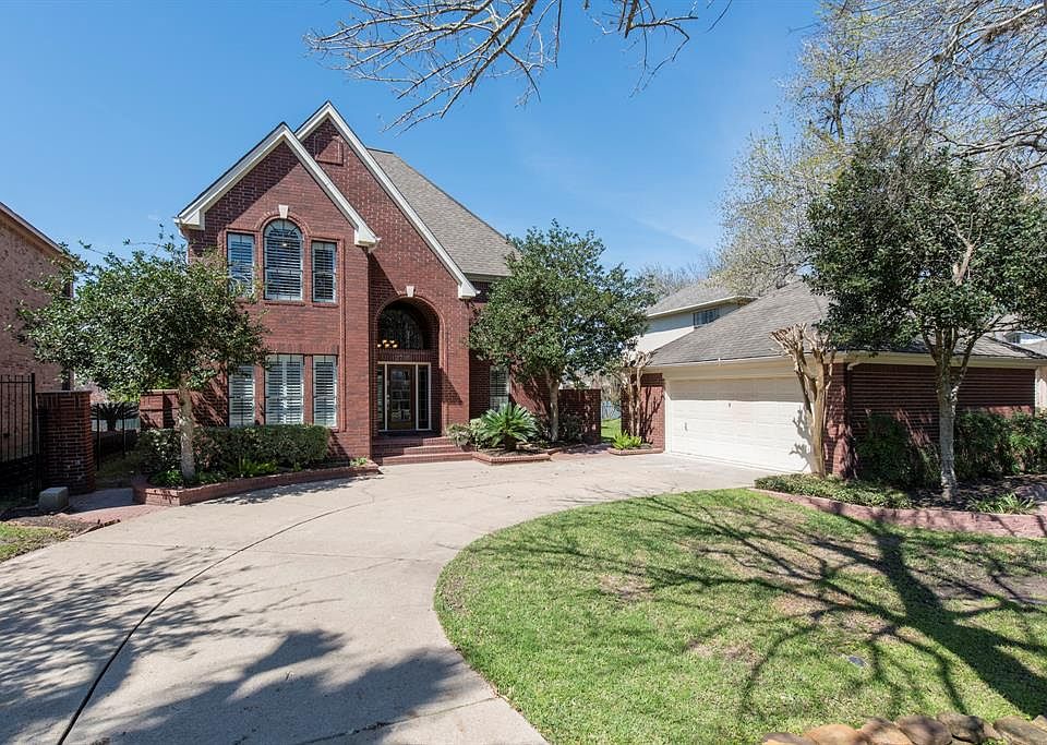 1st image of 2710 Peninsulas Dr