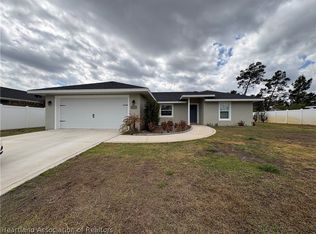 4613 Sunbeam St, Sebring, FL 33872