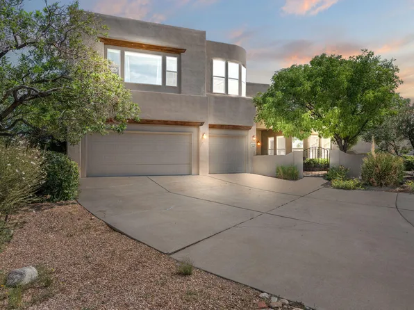 5608 Mariola Pl NE, Albuquerque, NM 87111