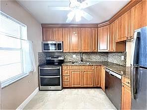 5th image of 7300 NW 5th Ct APT 106