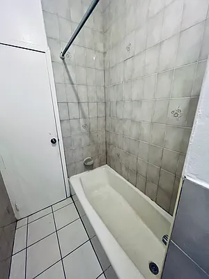 Rented by Charles Coutinho LLC | media 11