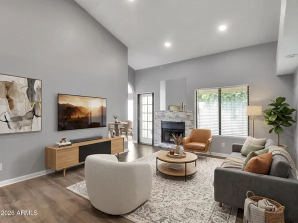 2604 S SIESTA Drive, Tempe, AZ 85282