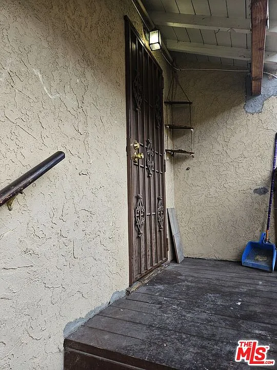 Studio, 1.0 bath, 320 sqft, $1,500 — Photo 3