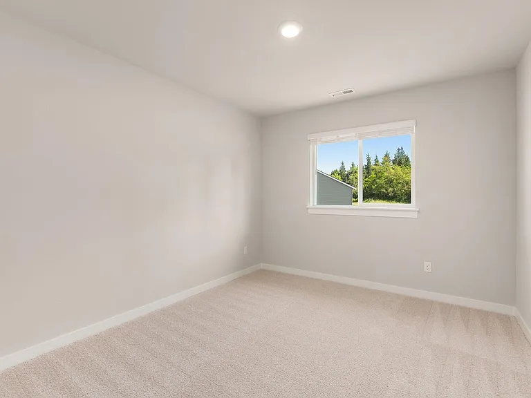 11010 33rd St NE — Photo 20