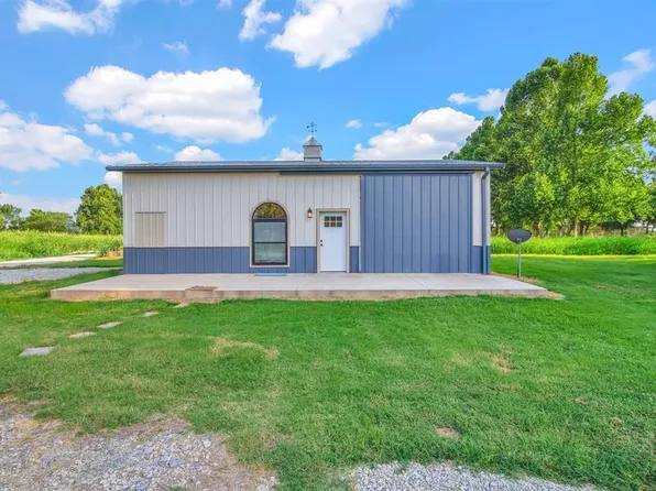 504 Stone Ave, McLoud, OK 74851