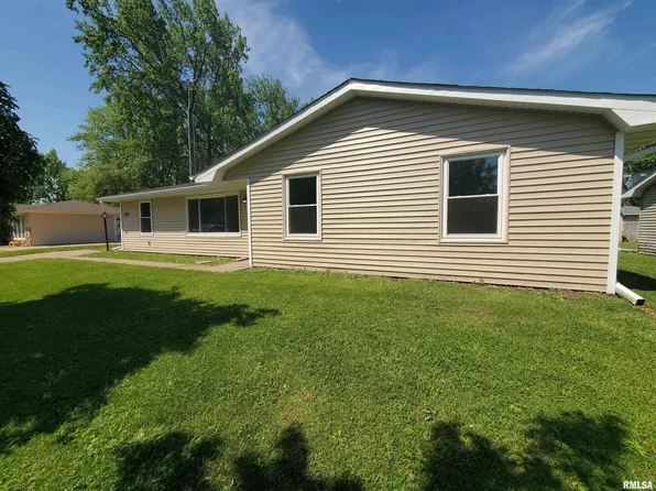 626 14th Ave, Hampton, IL 61256