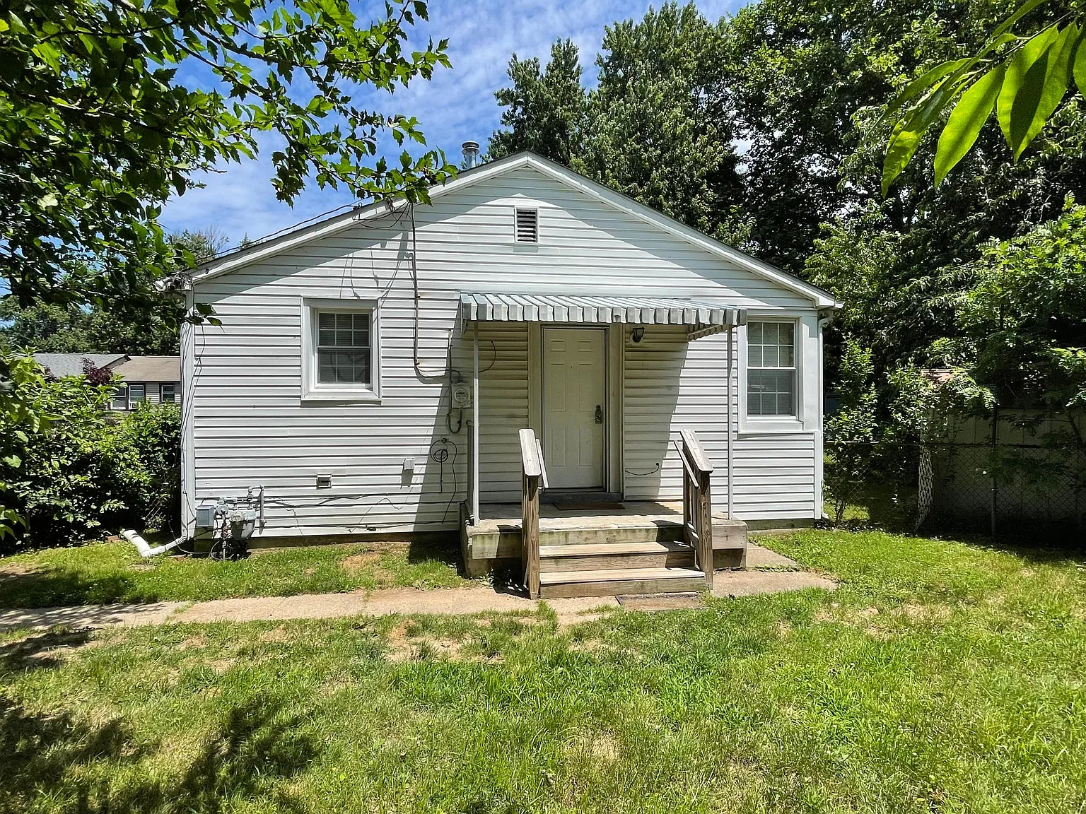 5606 Treaty St — Photo 1
