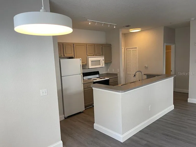 2513 Maitland Crossing Way #14102 — Photo 7