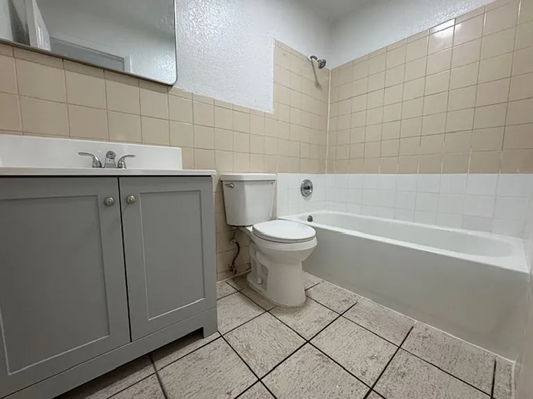 491 Banks Rd Margate, FL 33063 — Photo 9