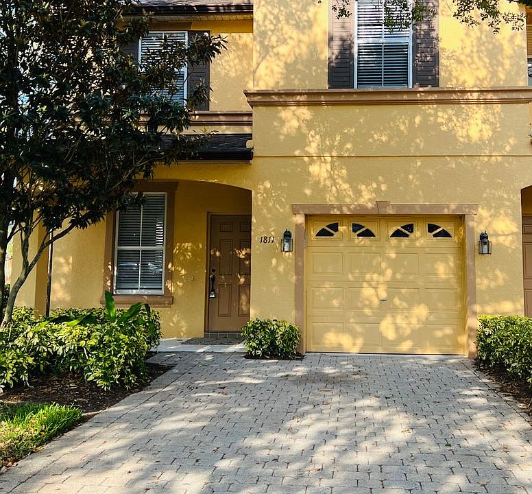 1st image of 1811 Retreat View Cir