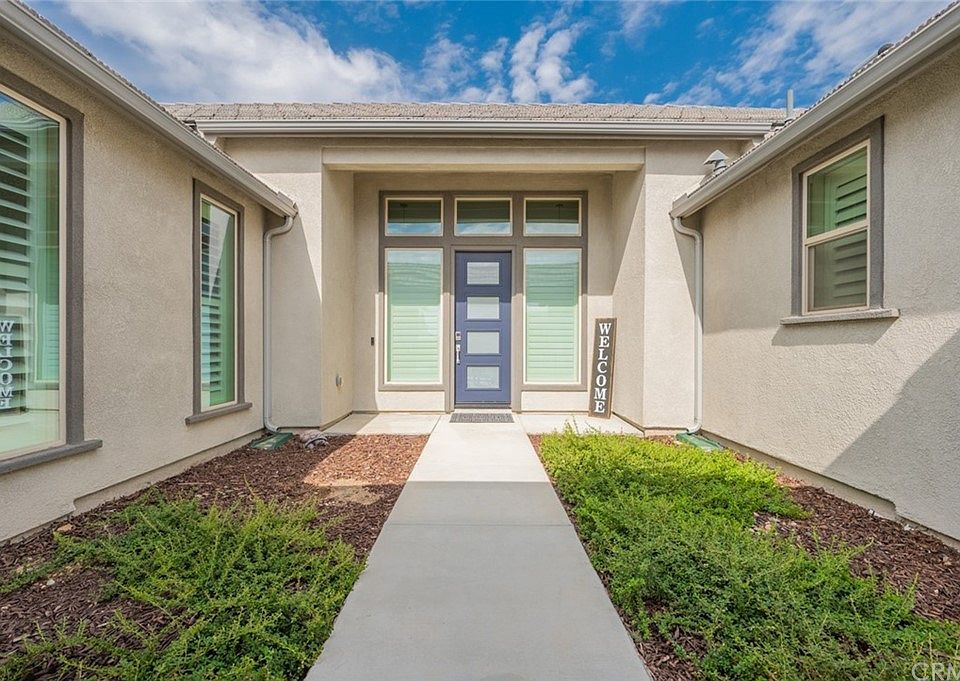 1703 Starlight Ave Beaumont CA 92223 Zillow