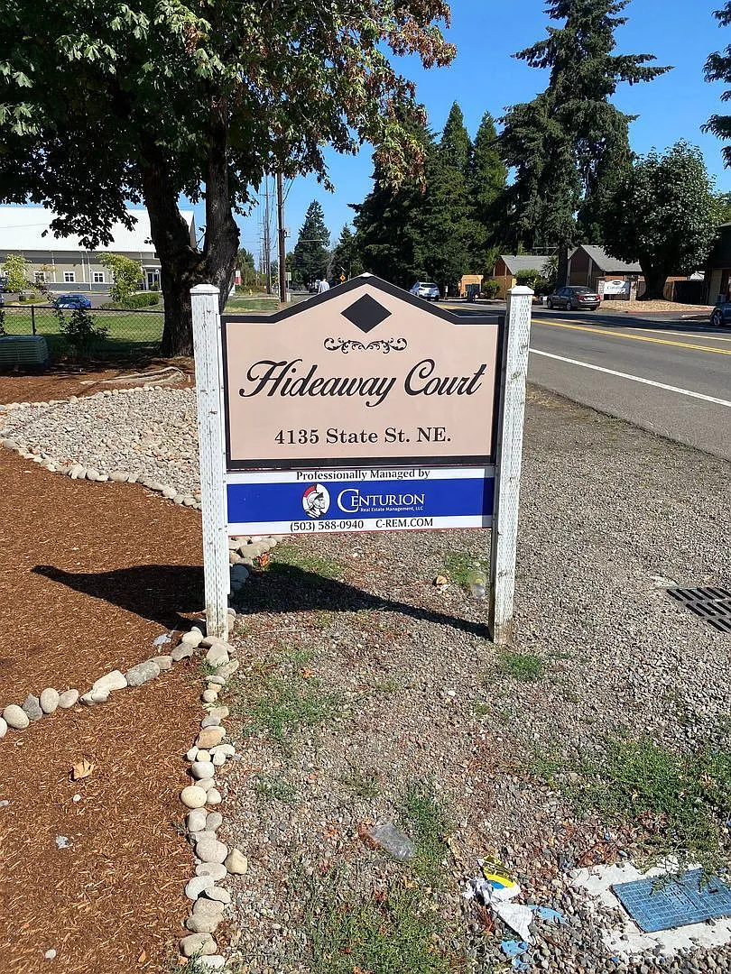 2 bed, 1.0 bath, 820 sqft, $1,195 — Photo 2