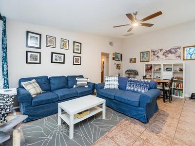 1040 Oak Forest DR #18-7, Naples, FL, 34104