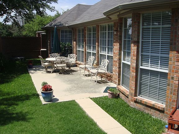 2nd image of 8300 Big Horn Way