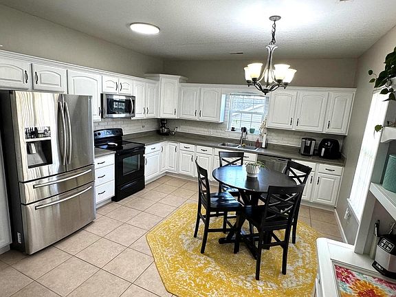 2nd image of 345 Murfield Dr