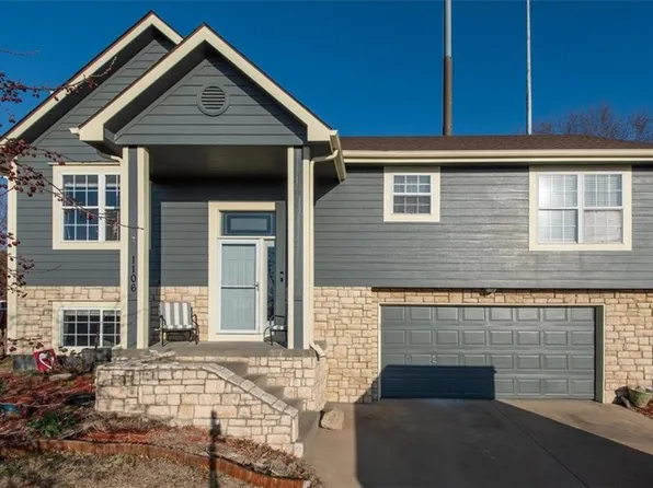 1106 Peach St, Eudora, KS 66025