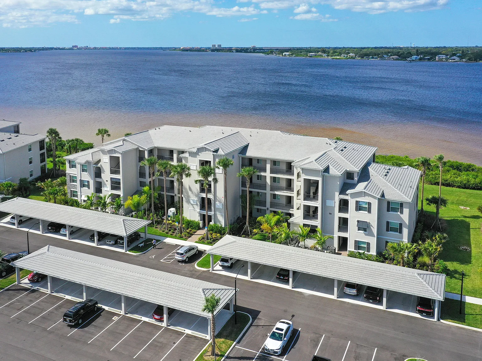 2 bed, 1151 sqft, $3,100 — Photo 2