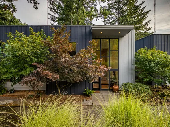 445 NW Skyline Blvd, Portland, OR 97229