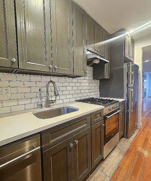1st image of 21-01 73rd St #1