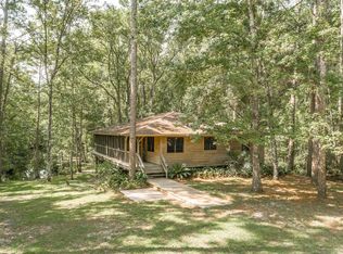 730 Woodlake Rd, Sopchoppy, FL 32358
